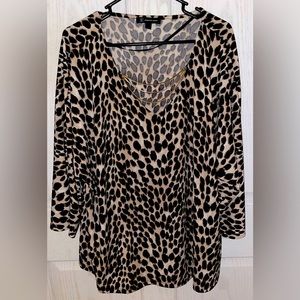 International Concepts women’s leopard print blouse